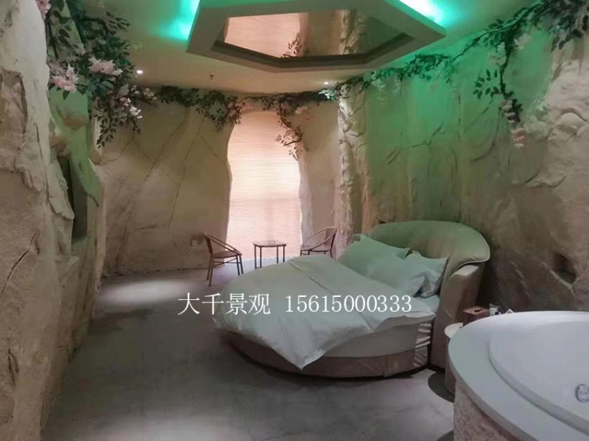 點(diǎn)擊查看詳細(xì)信息<br>標(biāo)題：綠植墻 閱讀次數(shù)：1380