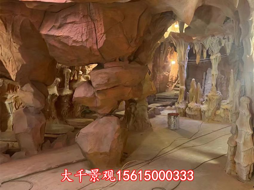 點(diǎn)擊查看詳細(xì)信息<br>標(biāo)題：溶洞民宿 閱讀次數(shù)：1124