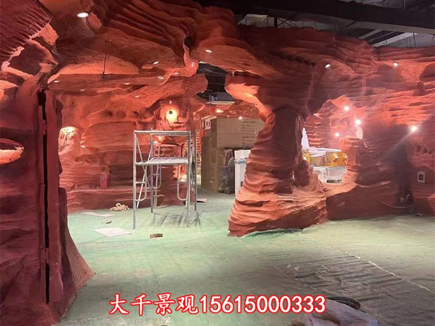 點(diǎn)擊查看詳細(xì)信息<br>標(biāo)題：溶洞民宿 閱讀次數(shù)：1131